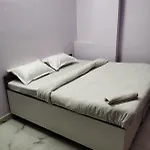 Cosy Rooms-Bygf,Near Chanakyapuri Embassies,Delhi